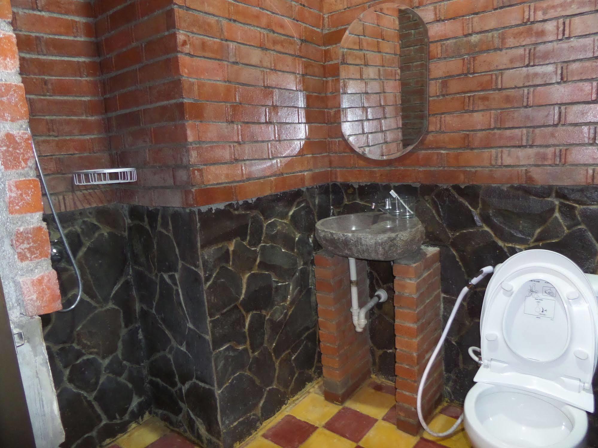 Jacatra Homestay Malang